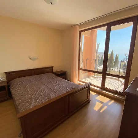 Bratanov Sea View 圣弗拉斯