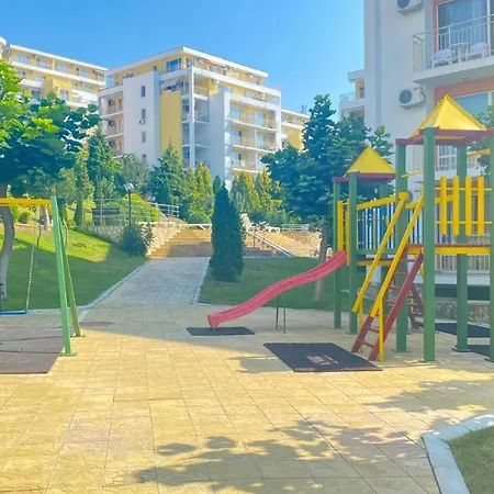 Bratanov Sea View